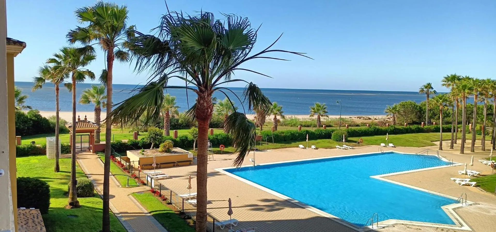 Wifi Los Cisnes 2 Dormitorios Primera Linea Playa Ayamonte Isla Canela contacts