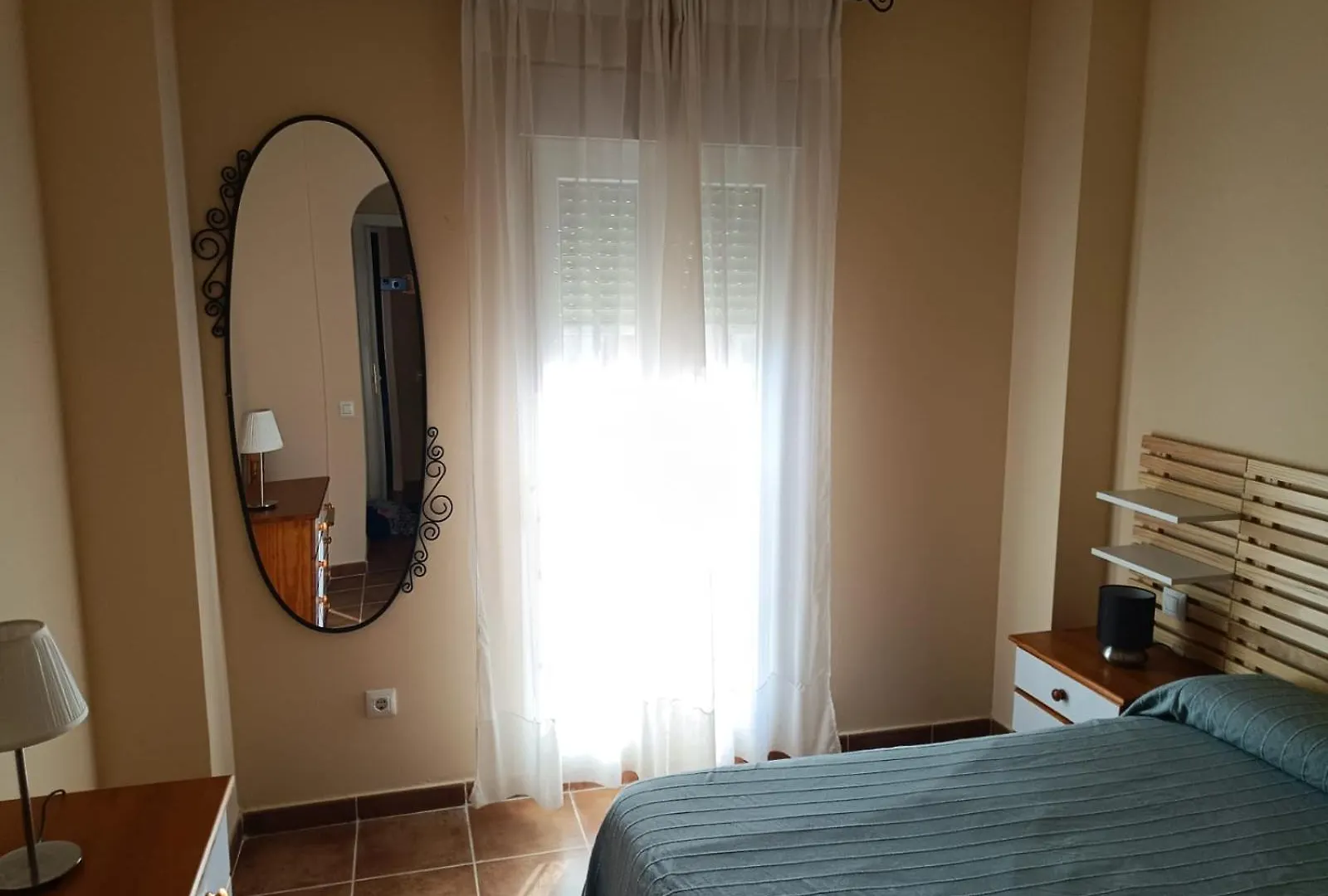 Apartamento Residencial Los Cisnes primera linea playa Isla Canela